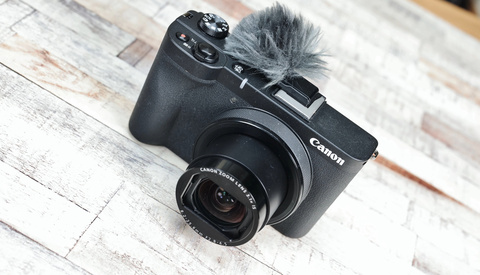 Canon’s Compact PowerShot V1: Worth It for Serious Creators?