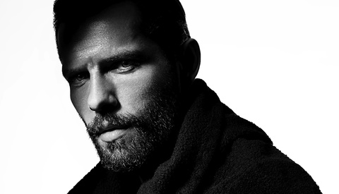 Dramatic Lighting for Black-and-White Portraits