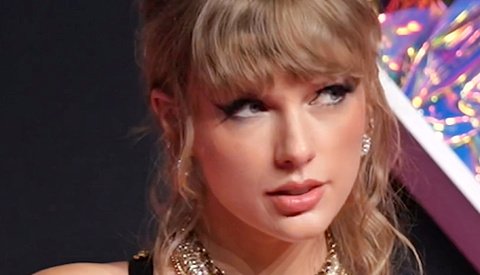 Taylor Swift’s Go-To Camera: The Olympus E-M10 Mark IV