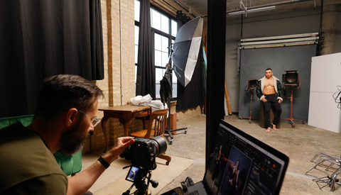 How to Recreate Natural Light With Flash Techniques